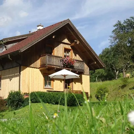 Dom wakacyjny With 3 Bedrooms