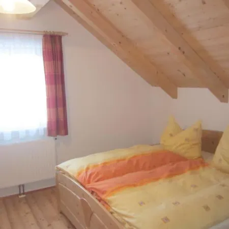 With 3 Bedrooms 別荘